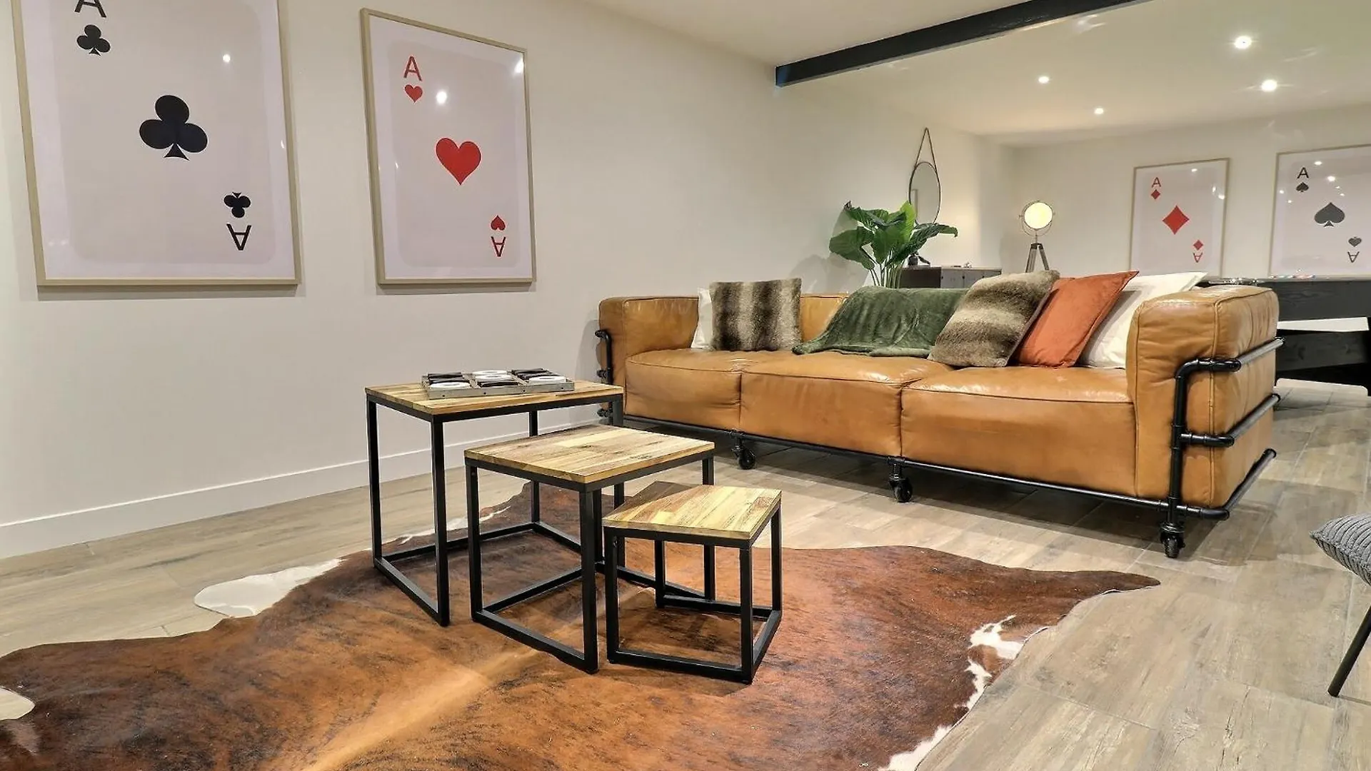 Loft & Pop Billard Apartment Valence